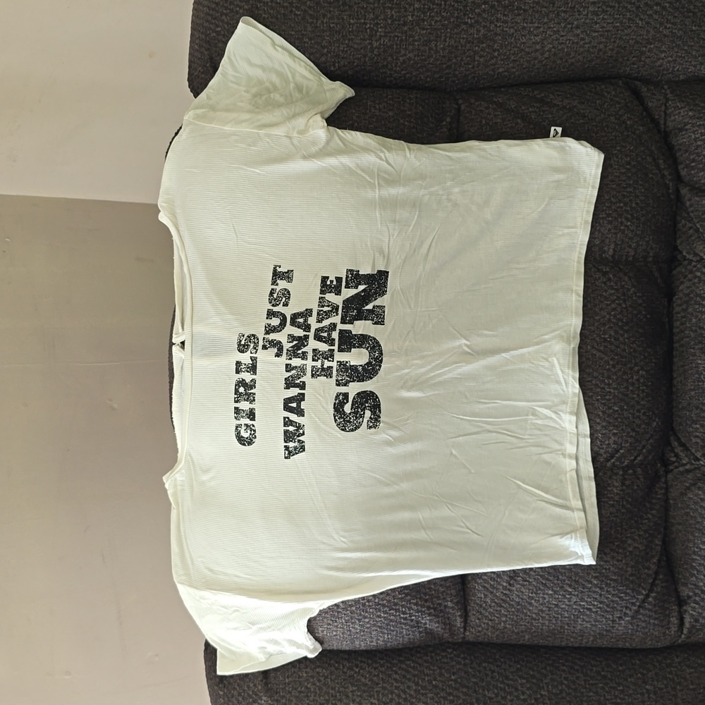 Roxy "Girls Just Wanna Have Sun" Crop Top